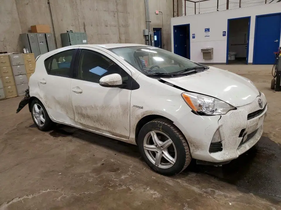 2014 TOYOTA PRIUS C TWO  