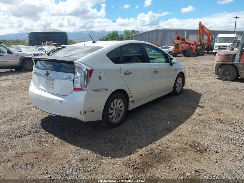 2012 TOYOTA PRIUS PLUG-IN  