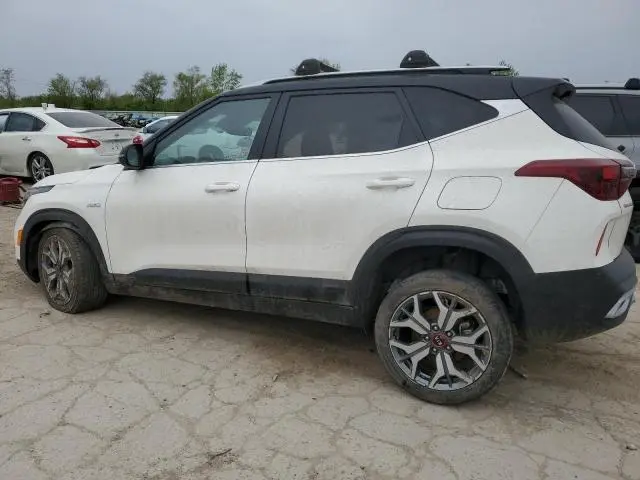 2021 KIA SELTOS S  