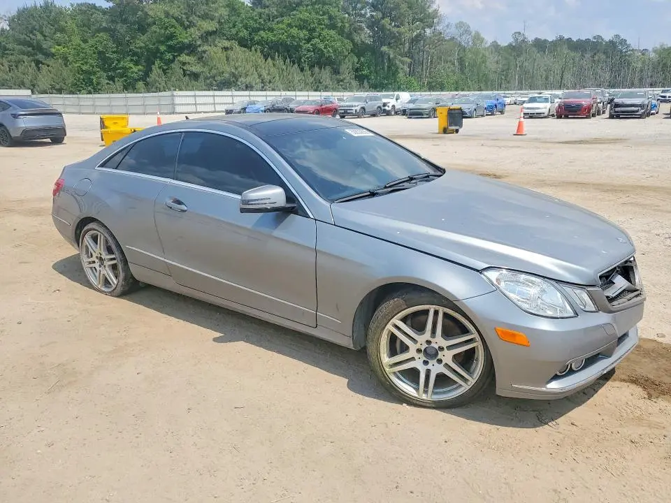 2010 MERCEDES-BENZ E 350  
