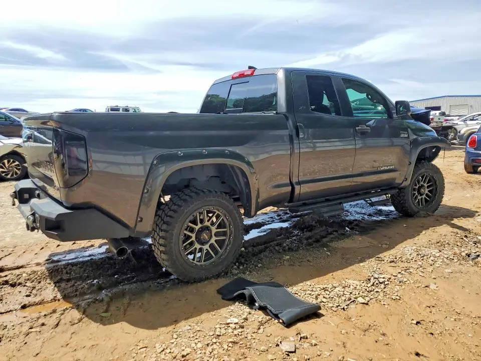 2020 TOYOTA TUNDRA SR5  