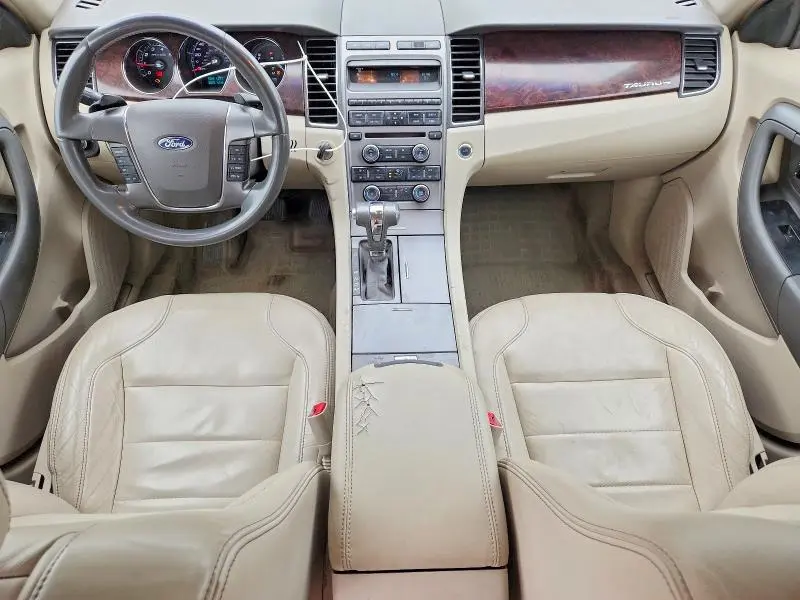 2011 FORD TAURUS SEL  