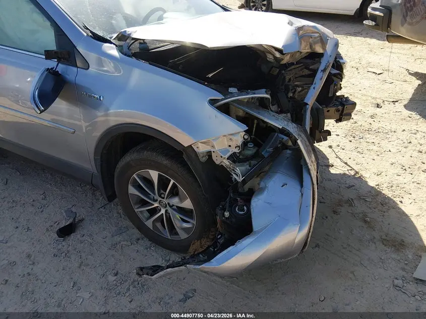 2018 TOYOTA RAV4 HYBRID XLE