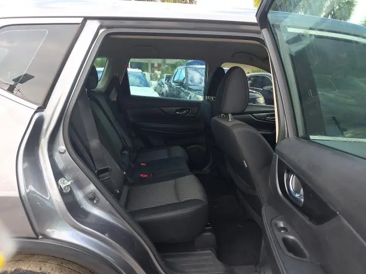 2017 NISSAN ROGUE S  