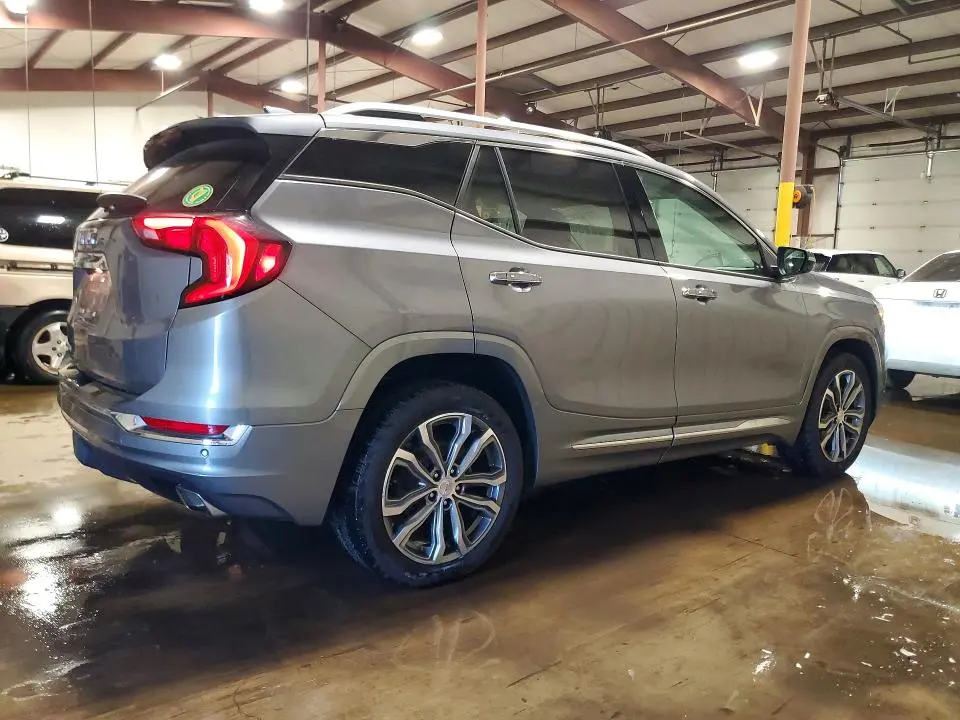 2020 GMC TERRAIN DENALI  