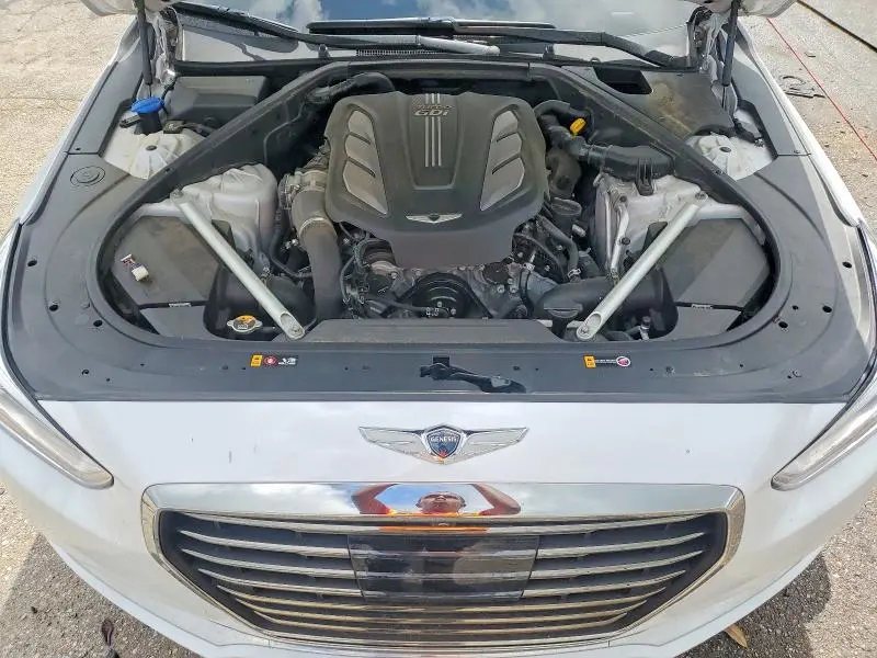 2018 GENESIS G90 PREMIUM  