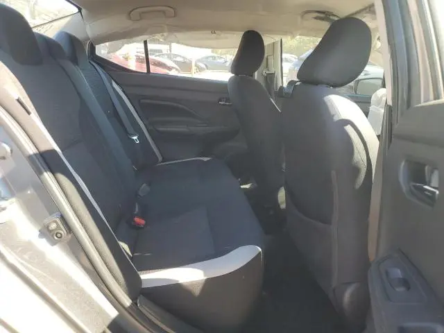 2020 NISSAN VERSA SV  