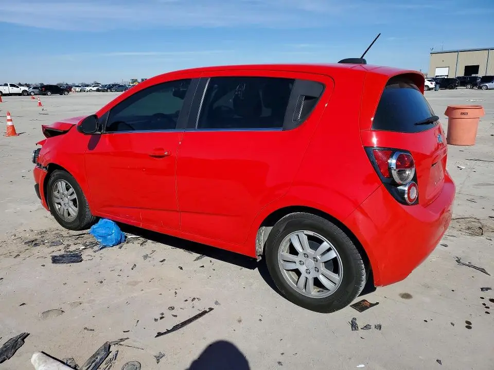 2015 CHEVROLET SONIC LT  