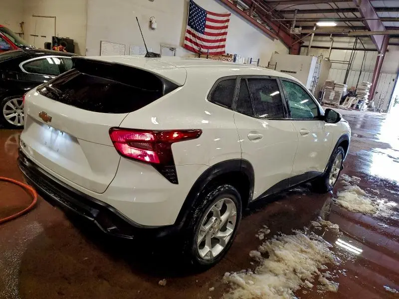 2024 CHEVROLET TRAX LS  