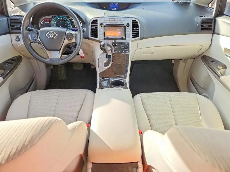 2015 TOYOTA VENZA LE  