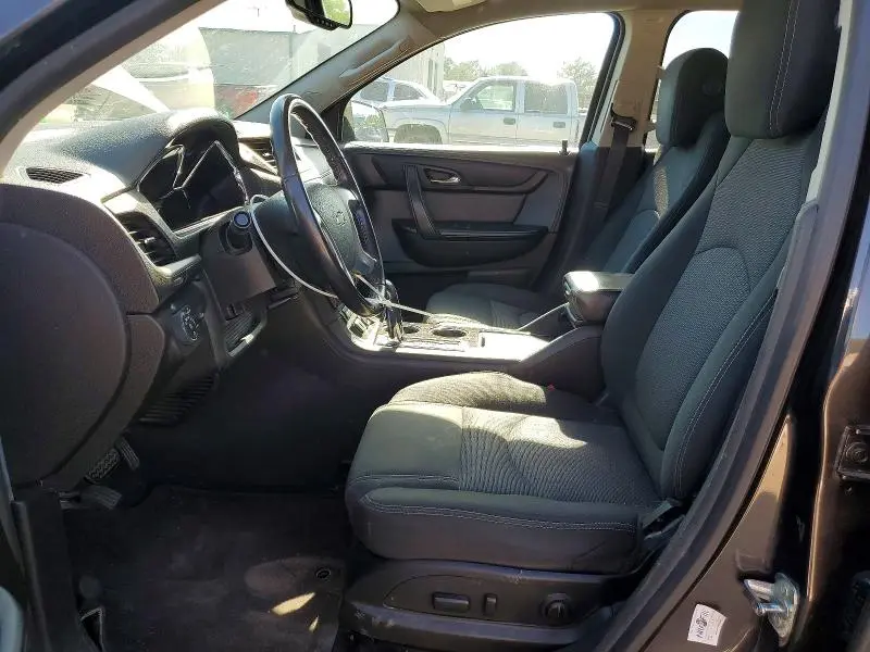 2016 CHEVROLET TRAVERSE LT  