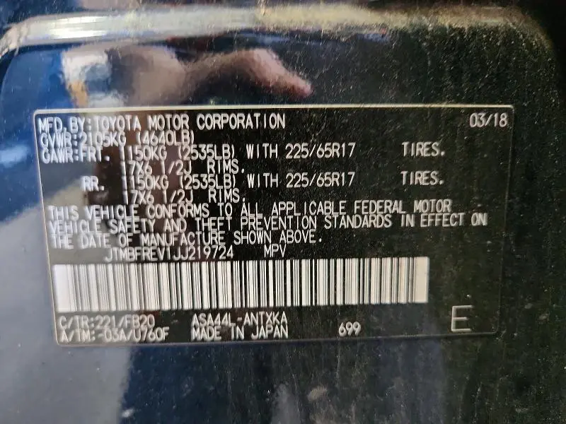 2018 TOYOTA RAV4 LE  