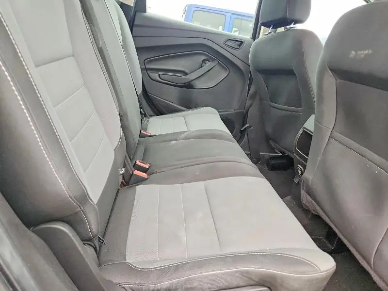 2017 FORD ESCAPE S  