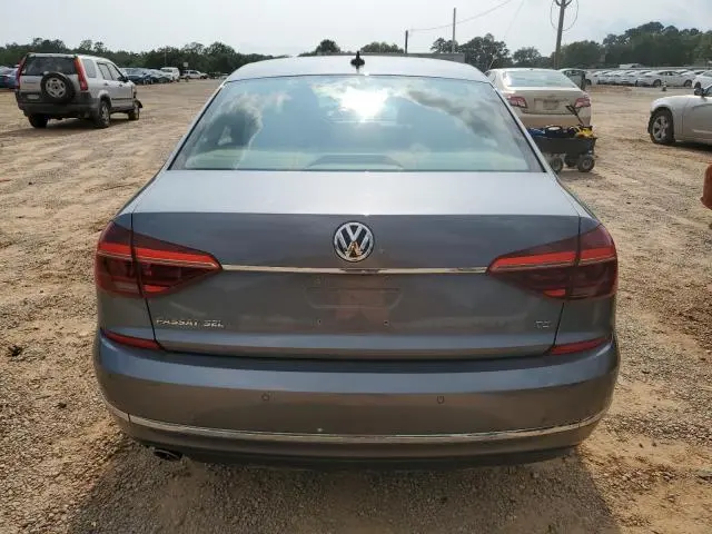 2017 VOLKSWAGEN PASSAT SEL PREMIUM  