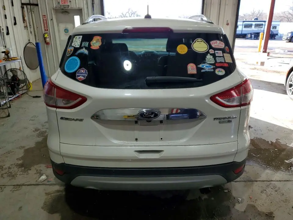 2016 FORD ESCAPE TITANIUM  