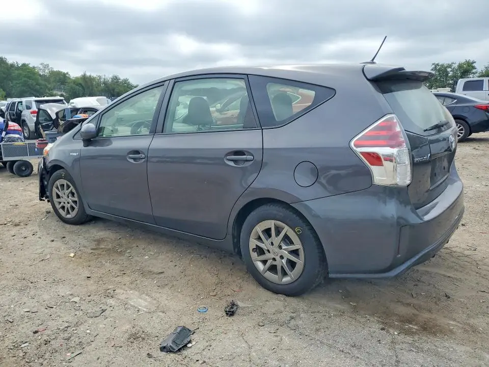 2015 TOYOTA PRIUS V THREE  