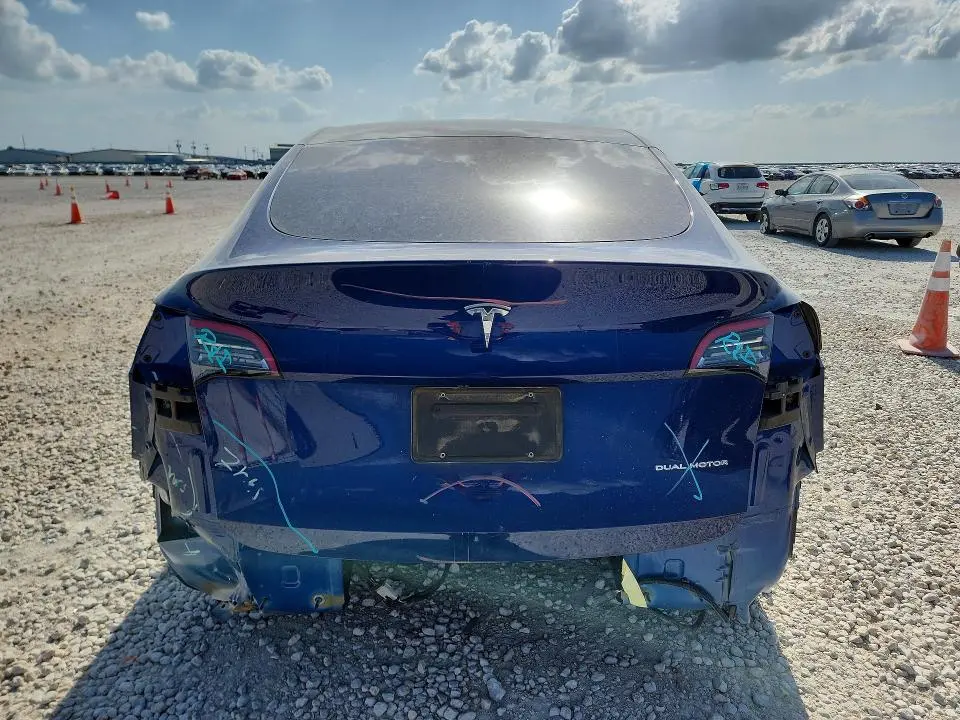 2021 TESLA MODEL Y   