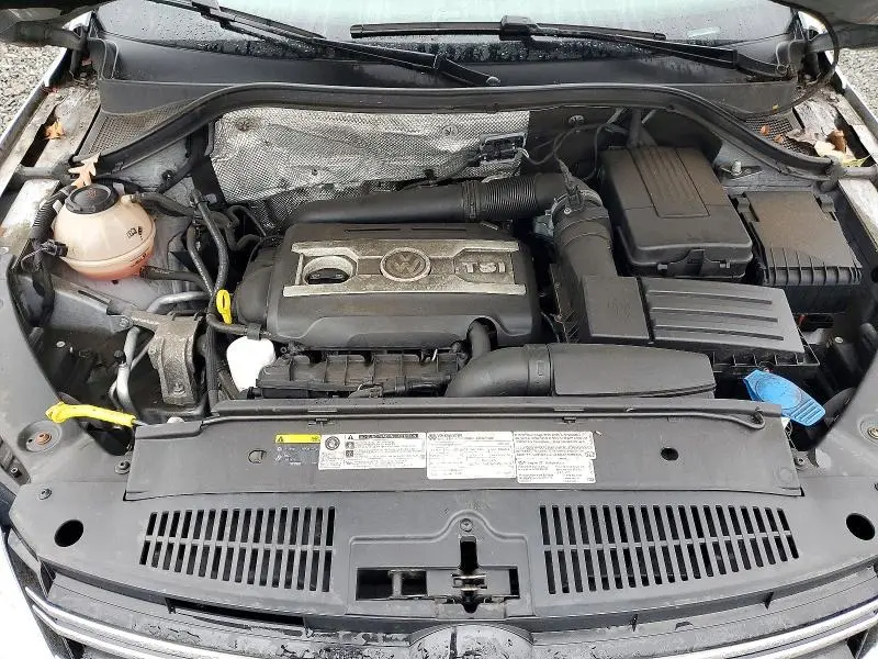 2017 VOLKSWAGEN TIGUAN S  