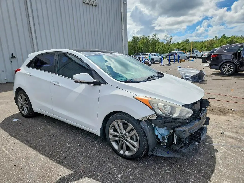 2016 HYUNDAI ELANTRA GT BASE  