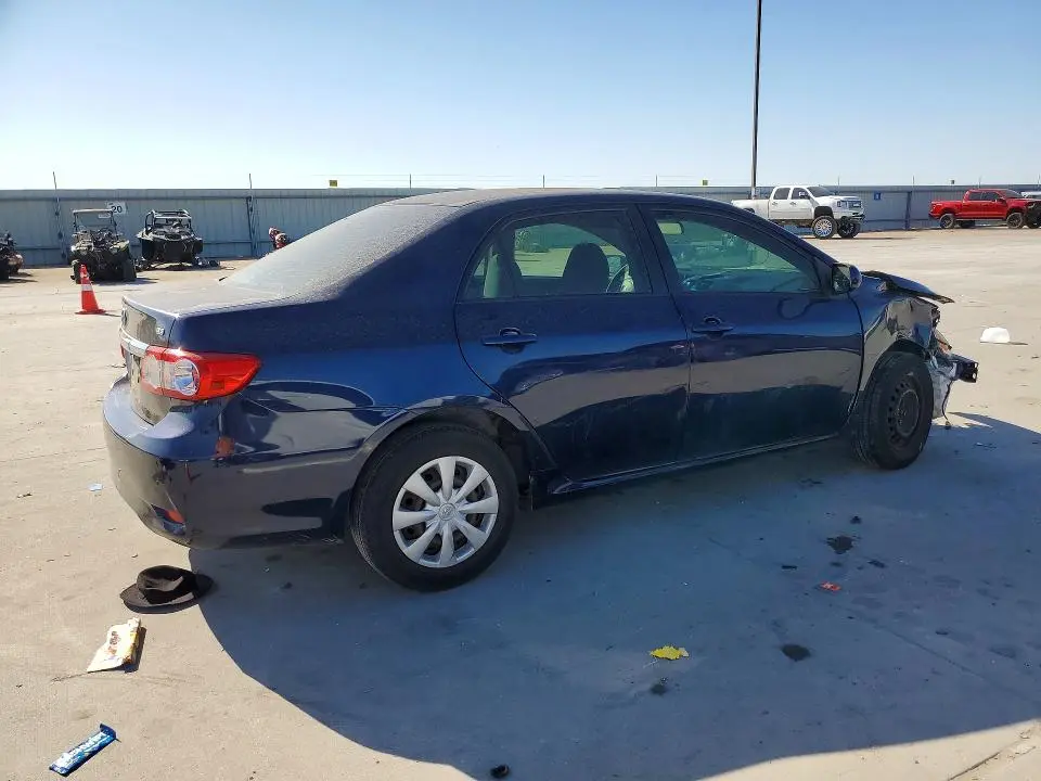 2011 TOYOTA COROLLA BASE  