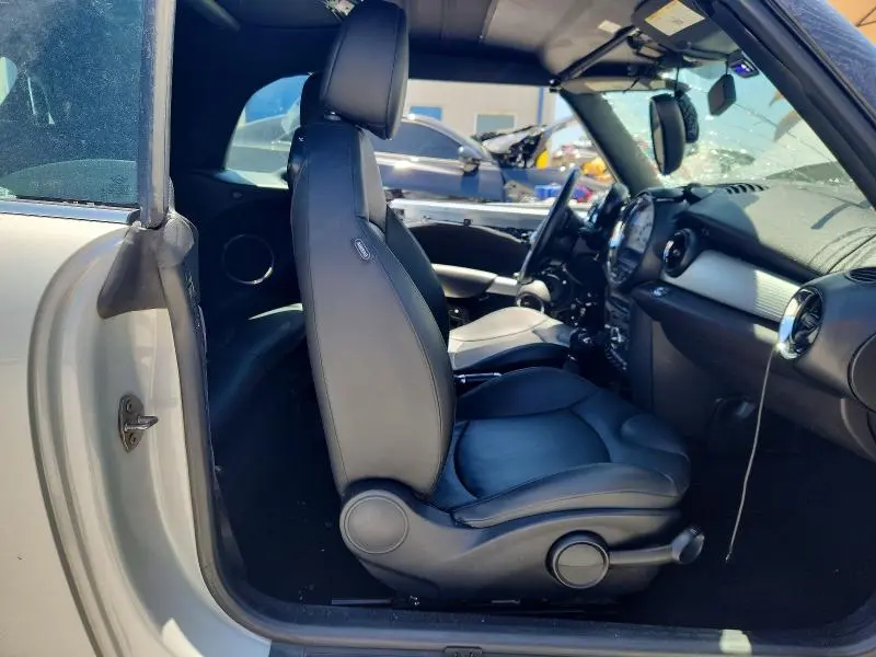 2014 MINI COOPER S  