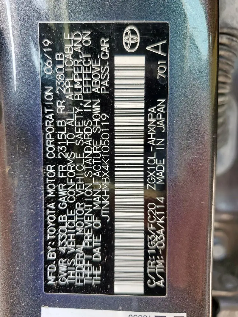 2019 TOYOTA C-HR XLE