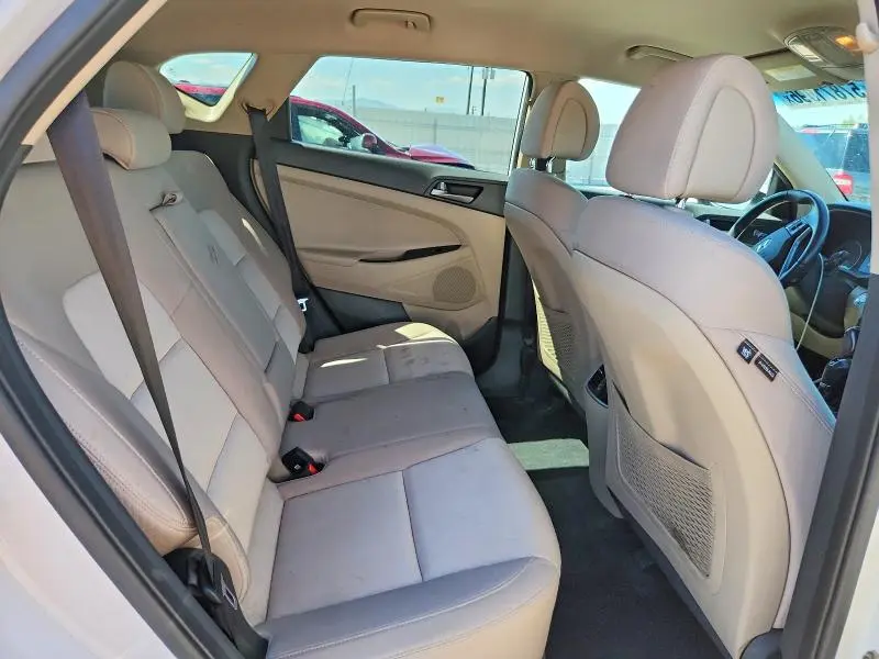 2017 HYUNDAI TUCSON SPORT  