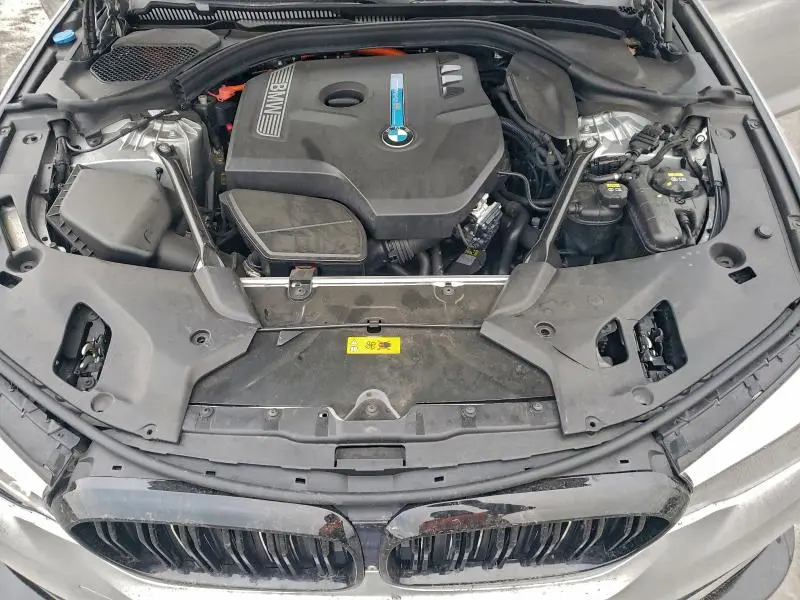 2018 BMW 530E   