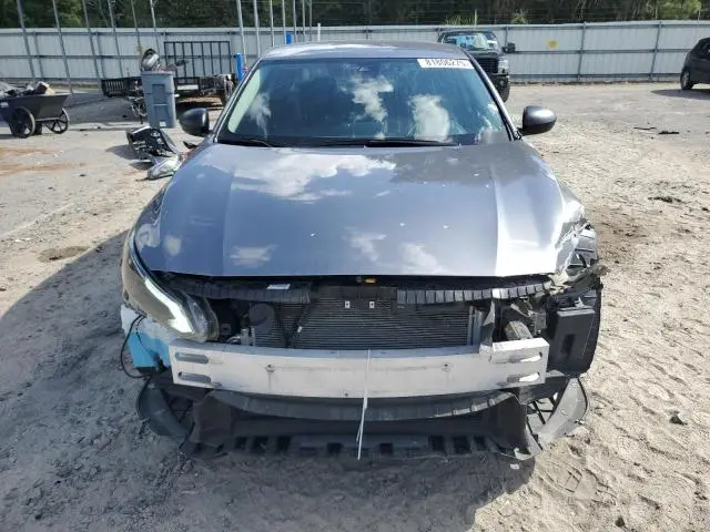 2024 NISSAN ALTIMA SV  