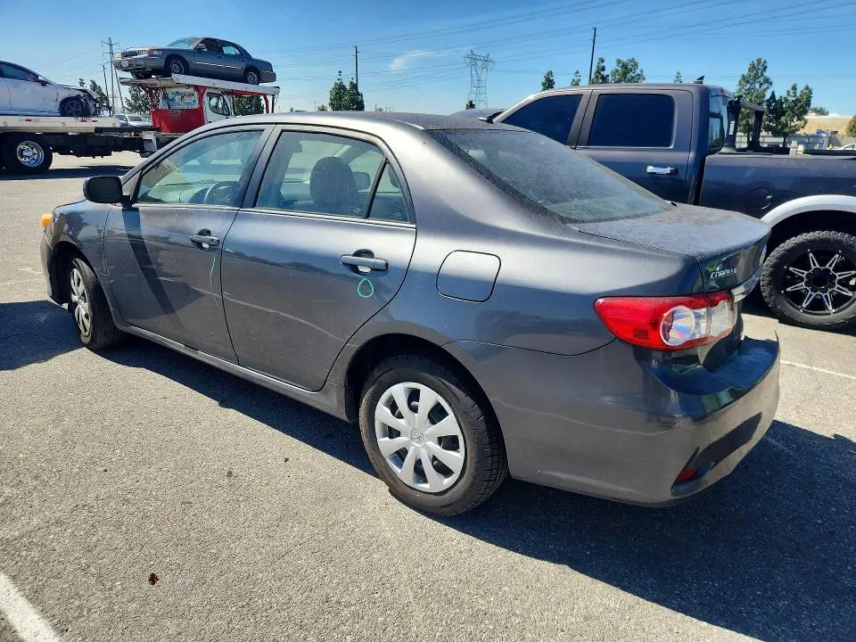 2011 TOYOTA COROLLA LE  