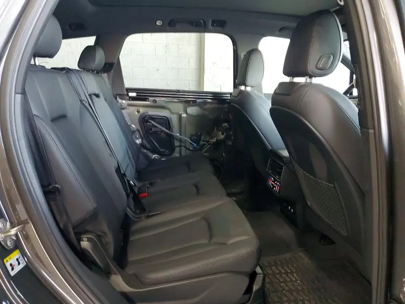 2023 AUDI Q7 PREMIUM PLUS  