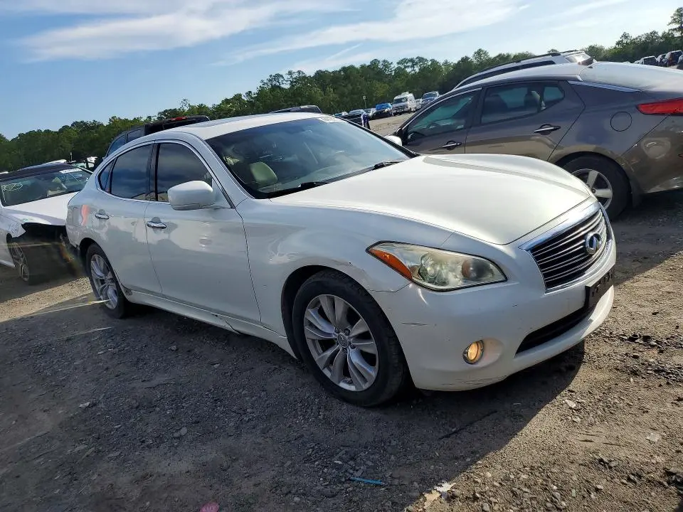 2011 INFINITI M37 BASE  