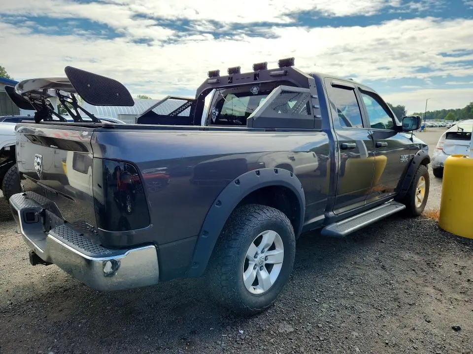 2015 RAM 1500 ST  