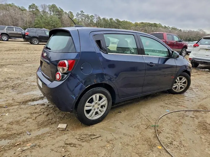 2016 CHEVROLET SONIC LT  
