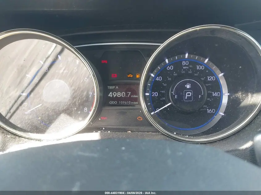 2013 HYUNDAI SONATA SE