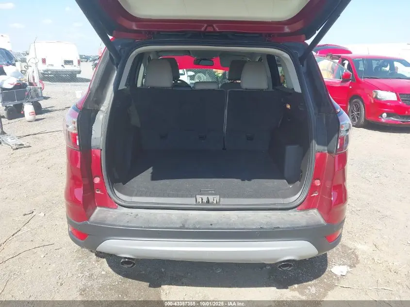 2017 FORD ESCAPE TITANIUM