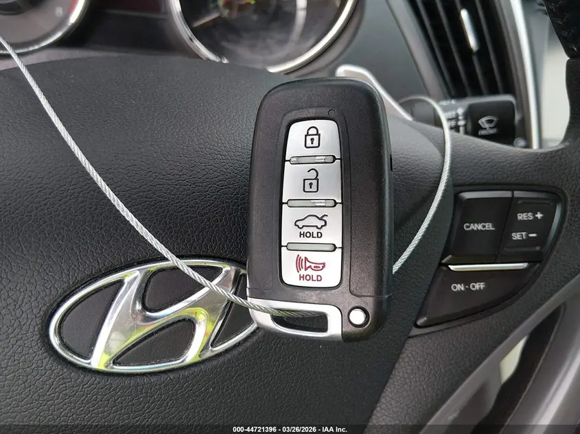 2013 HYUNDAI SONATA SE 2.0T