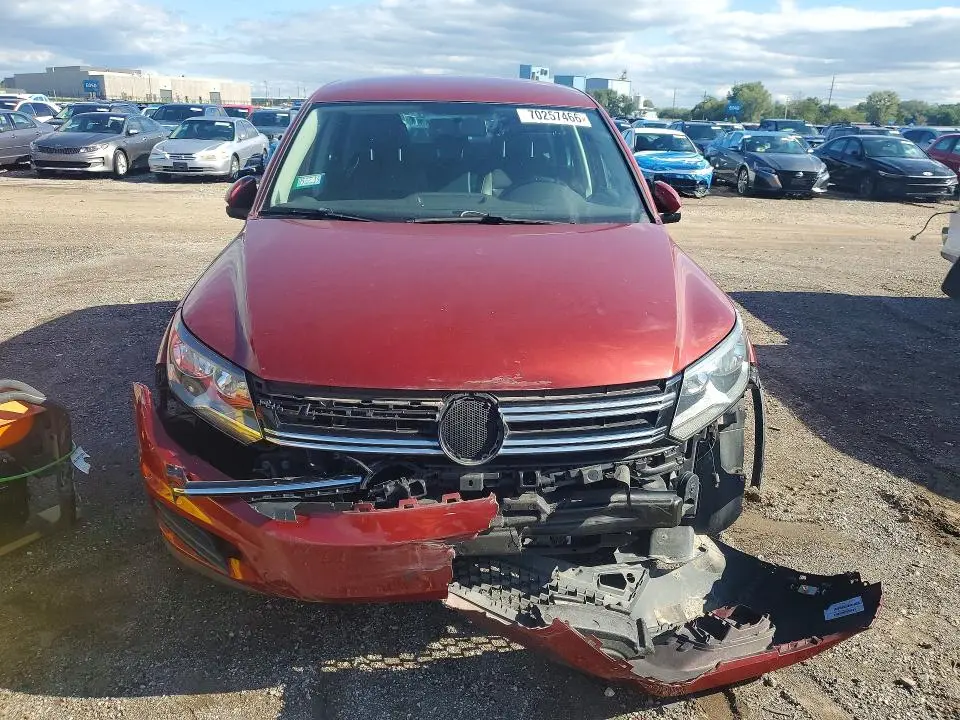 2014 VOLKSWAGEN TIGUAN S  