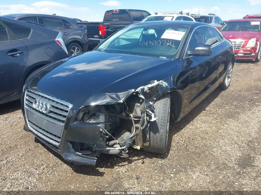 2011 AUDI A5 2.0T PREMIUM