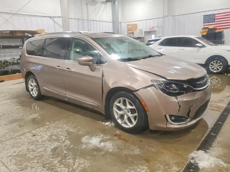 2017 CHRYSLER PACIFICA TOURING L PLUS  