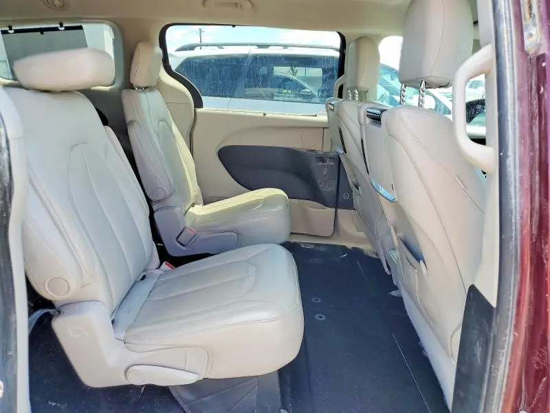 2017 CHRYSLER PACIFICA TOURING L PLUS  