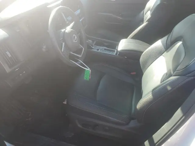 2022 NISSAN PATHFINDER SL  