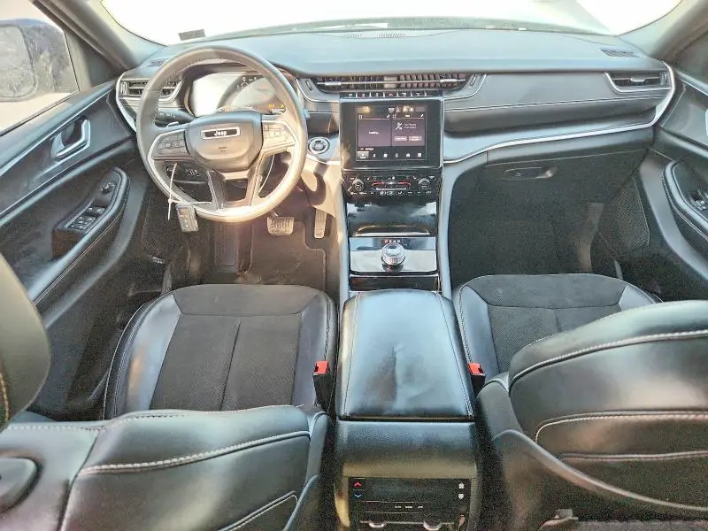 2023 JEEP GR CH LIM   