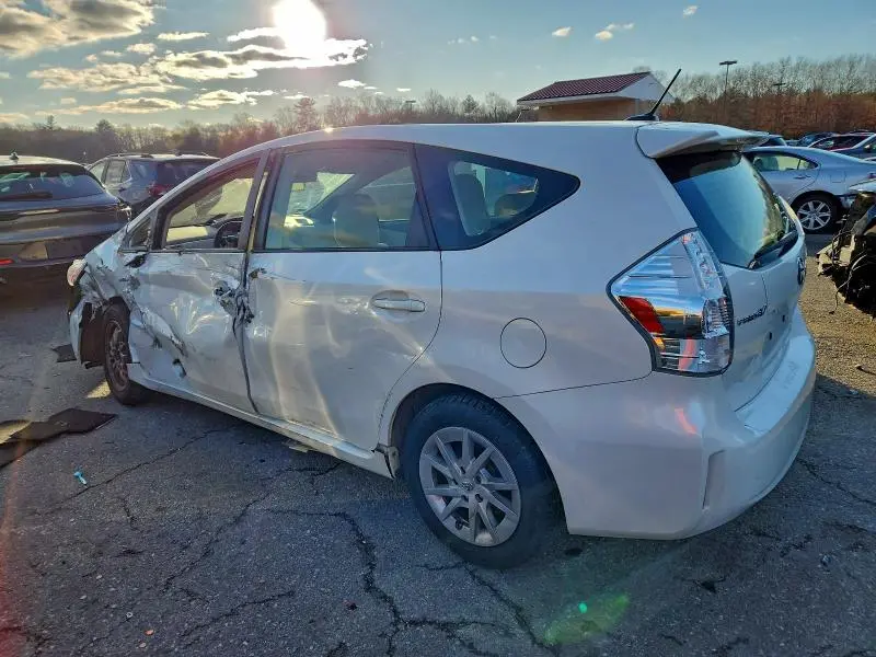 2013 TOYOTA PRIUS V   