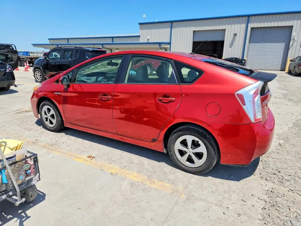 2013 TOYOTA PRIUS TWO  