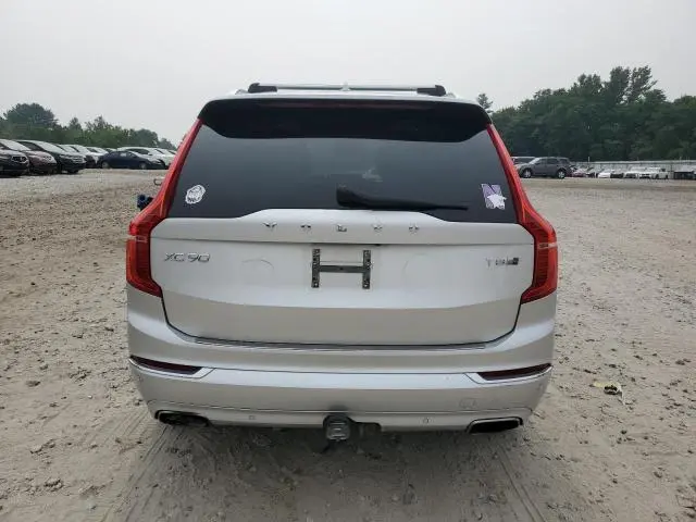 2018 VOLVO XC90 T8  