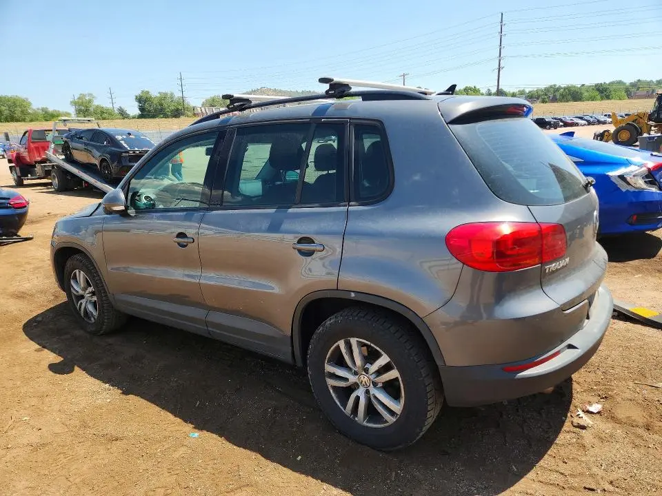 2015 VOLKSWAGEN TIGUAN S  