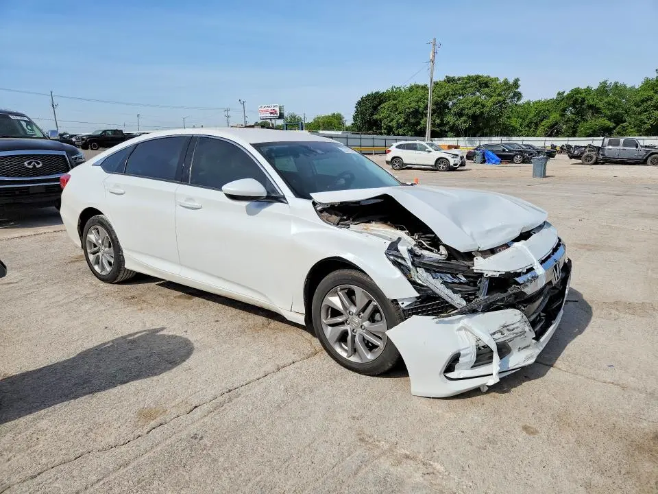 2020 HONDA ACCORD LX  