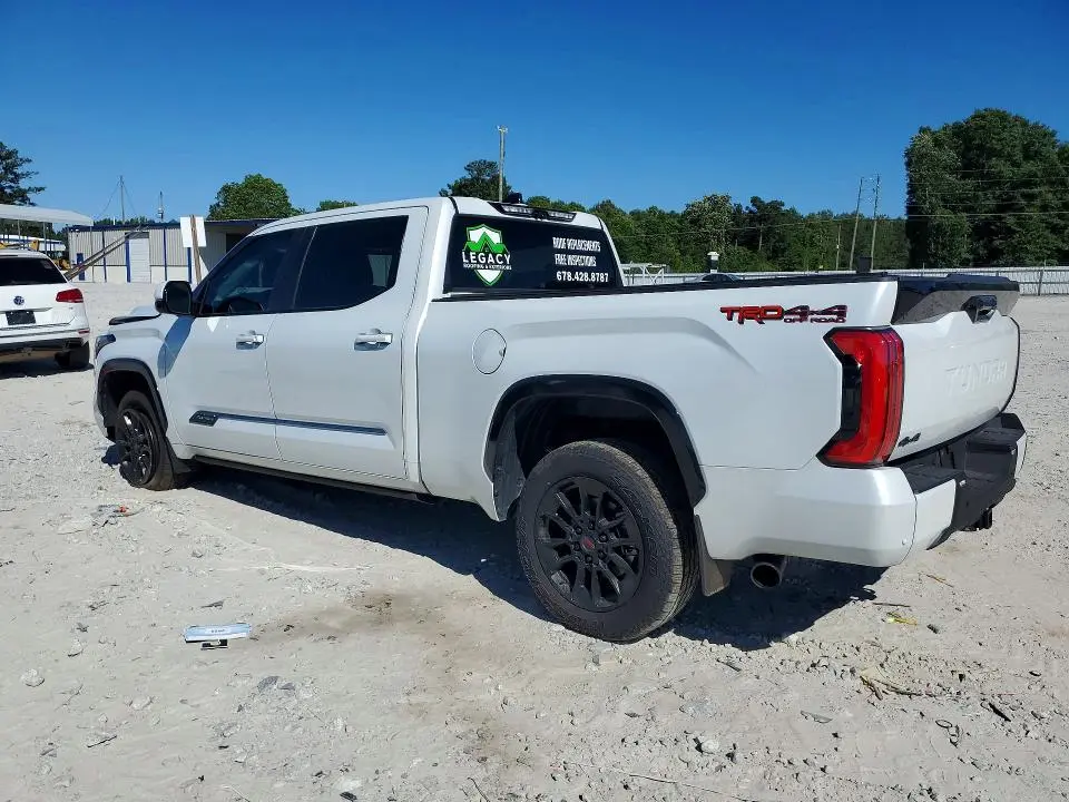 2025 TOYOTA TUNDRA PLATINUM  