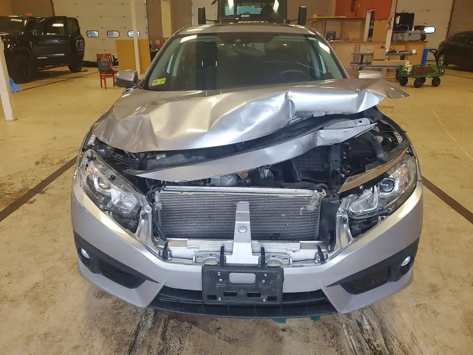 2018 HONDA CIVIC EX  
